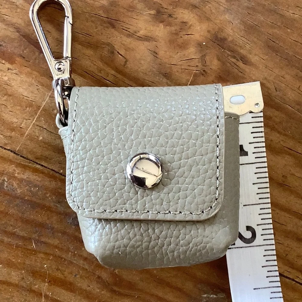 🆕🆕BANDOLIER AirPod Leather case - Picture 6 of 6